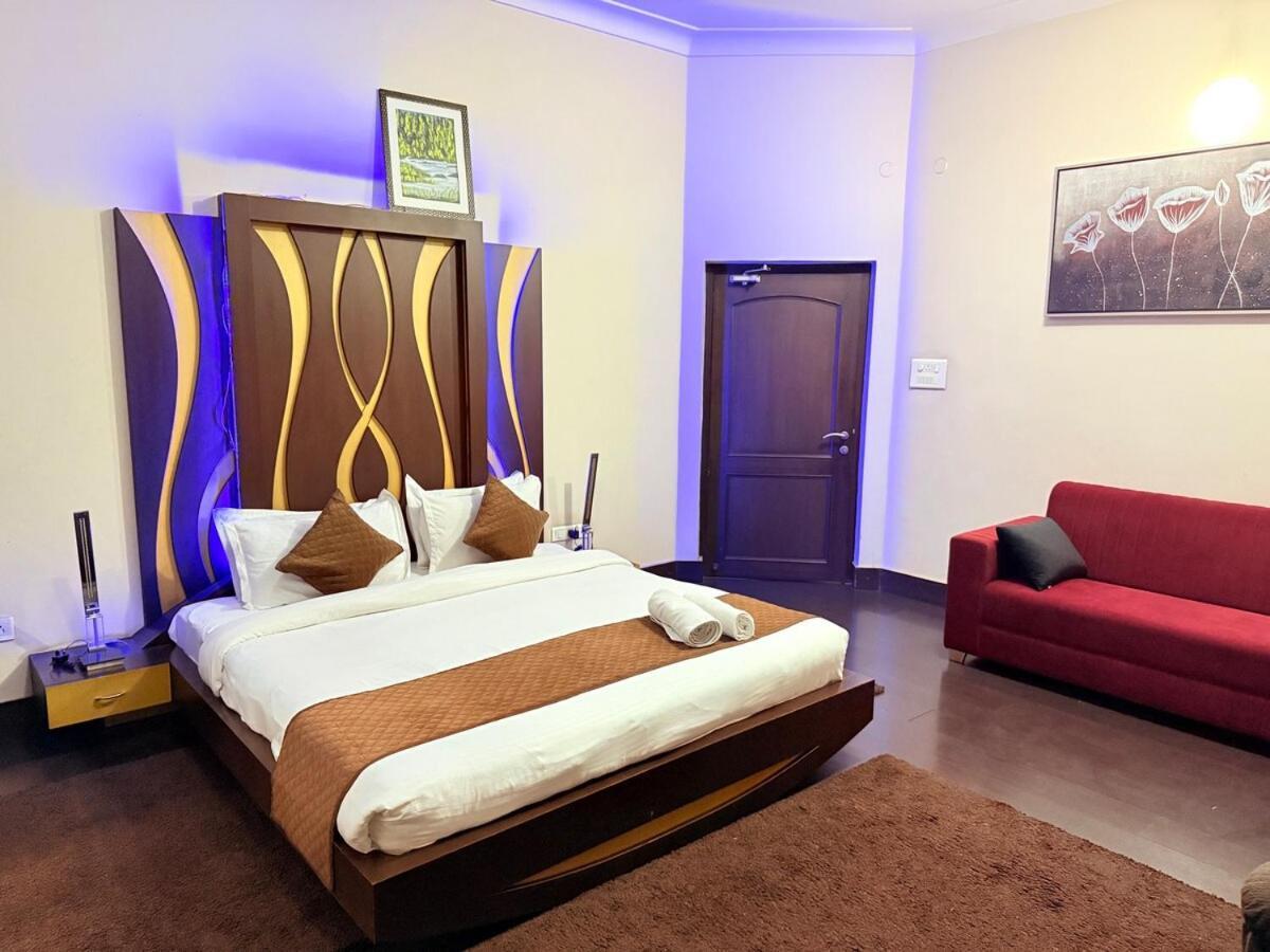 Palm Mansion By Palm Leisure Stays Jaipur Eksteriør billede